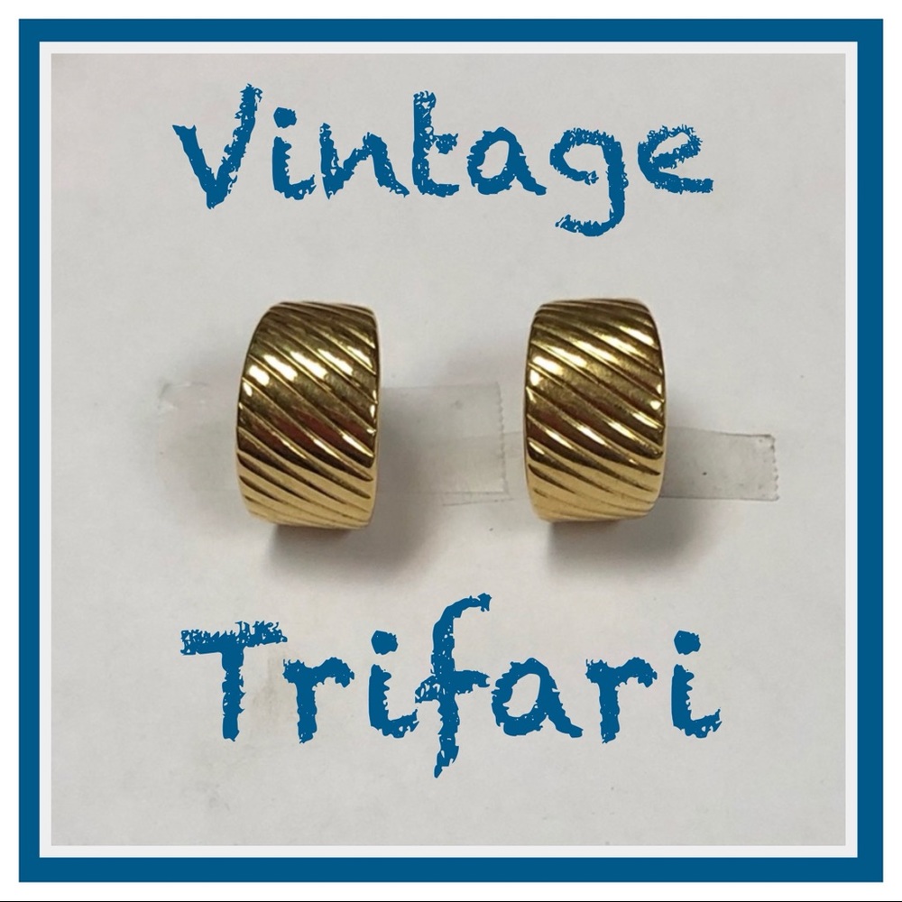 Vintage TRIFARI HOOP EARRINGS